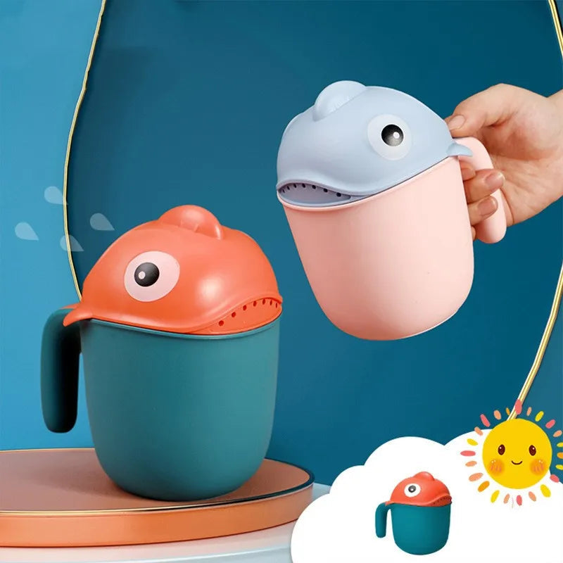 SafeSplash Baby Shampoo Scoop SafeSplash Baby Shampoo Scoop HuggingBub 